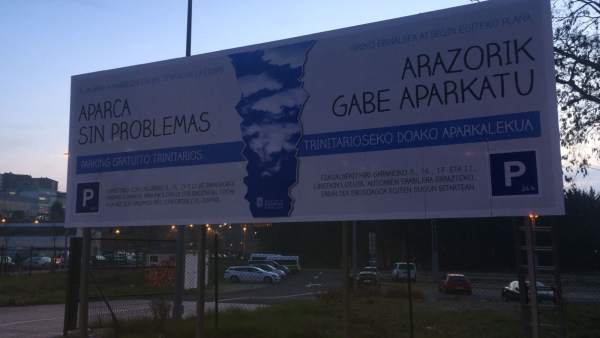 Cartel colocado por el Ayuntamiento. Cartel colocado por el Ayuntamiento.