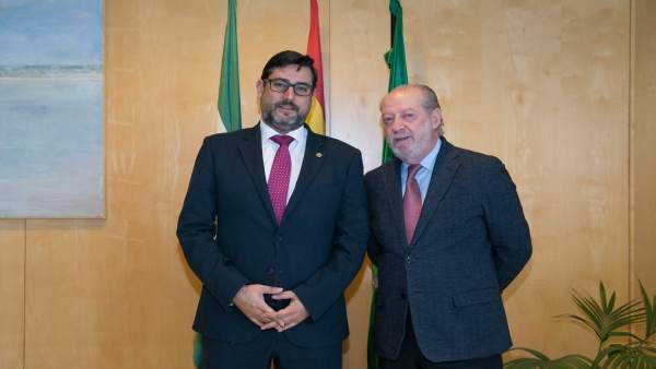 El alcalde de Utrera y Villalobos. El alcalde de Utrera y Villalobos.