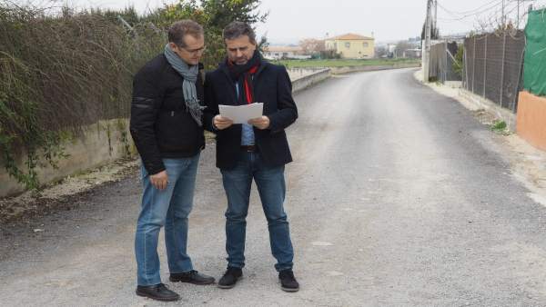 Sánchez (dcha.) y Caravaca, en el encuentro mantenido Sánchez (dcha.) y Caravaca, en el encuentro mantenido