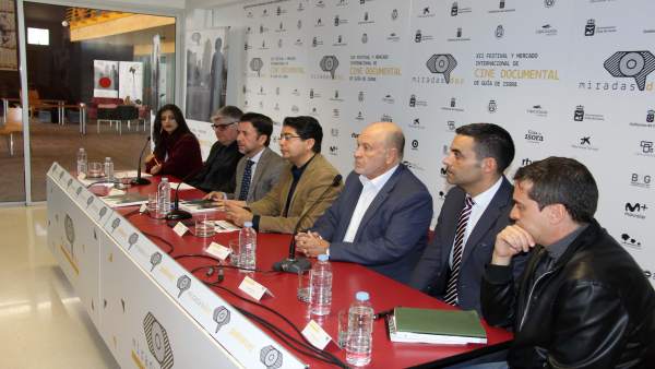 Rueda de prensa Rueda de prensa