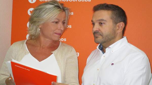 Marcial Gómez e Isabel Albás Marcial Gómez e Isabel Albás