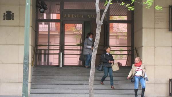 Fachada De La Audiencia Nacional Fachada De La Audiencia Nacional