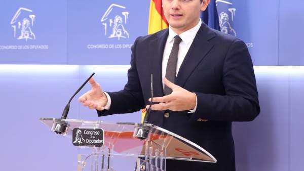 Albert Rivera, ofrece una rueda de prensa en el Congreso de los Diputados Albert Rivera, ofrece una rueda de prensa en el Congreso de los Diputados