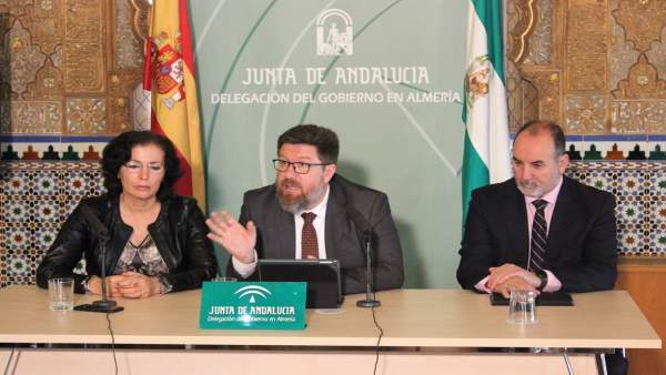 Sánchez Haro , en rueda de prensa en Almería Sánchez Haro , en rueda de prensa en Almería