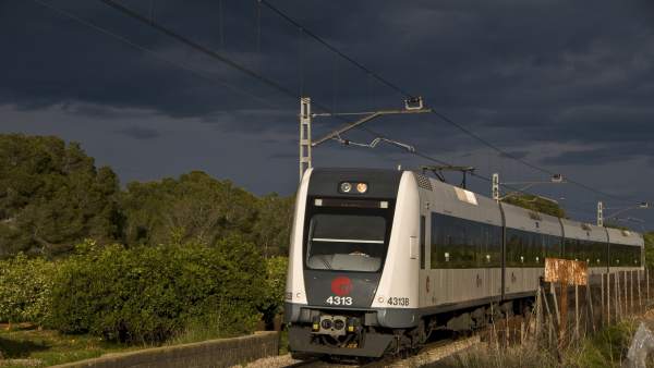 FGV tancarà l'accés de més de 21 quilòmetres de la xarxa en superfície FGV tancarà l'accés de més de 21 quilòmetres de la xarxa en superfície