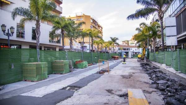 Obras torremolinos plaza cos ta del sol prime4ra fase 2018 peatonalización Obras torremolinos plaza cos ta del sol prime4ra fase 2018 peatonalización