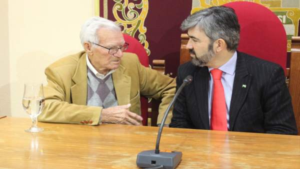 Joaquín Navarro y Modesto González. Joaquín Navarro y Modesto González.