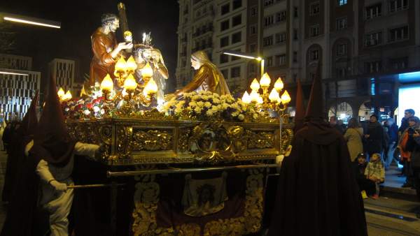 Procesión en Zaragoza, Semana Santa, cofradía, cofradías, cofrades, paso, imagen Procesión en Zaragoza, Semana Santa, cofradía, cofradías, cofrades, paso, imagen