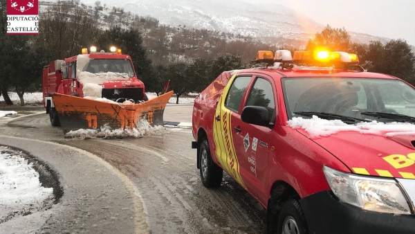 Limpieza de las carreteras afectadas Limpieza de las carreteras afectadas