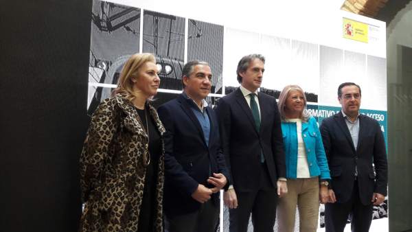 Fotos De La Visita Y Acto Del Ministro De Fomento Fotos De La Visita Y Acto Del Ministro De Fomento