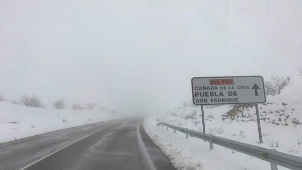 Nieve, carretera, temporal, frío Nieve, carretera, temporal, frío