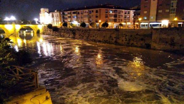 ESPUMA RÍO ESPUMA RÍO