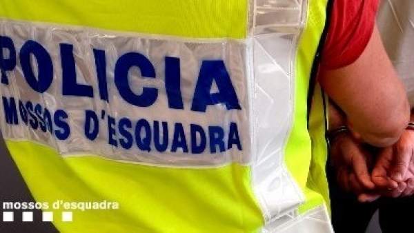 Detención de Mossos d'Esquadra Detención de Mossos d'Esquadra