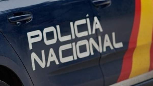 Coche de la Policía Nacional Coche de la Policía Nacional
