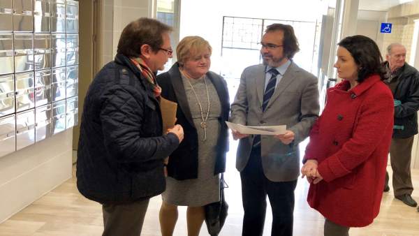 El consejero Fomento visita las obras de accesibilidad realizada edificio Murcia El consejero Fomento visita las obras de accesibilidad realizada edificio Murcia
