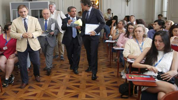 Revilla y De la Serna en la UIMP Revilla y De la Serna en la UIMP