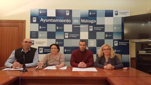 La madre del Cabo Soria en rueda de prensa en el Ayuntamiento La madre del Cabo Soria en rueda de prensa en el Ayuntamiento