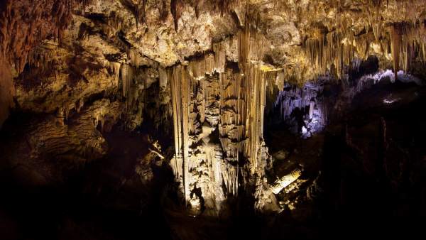 Cueva de Nerja Cueva de Nerja