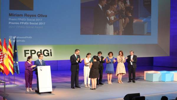 Entrega de premios de la FPdGi con los Reyes Entrega de premios de la FPdGi con los Reyes