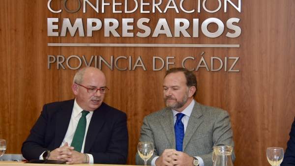 Convenio entre Caja Rural y CEC Convenio entre Caja Rural y CEC