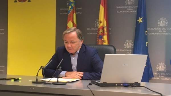 Moragues critica l'actitud "destructiva" d'alguns partits amb l'AVE a Castelló a pesar de ser un "autèntic èxit" Moragues critica l'actitud "destructiva" d'alguns partits amb l'AVE a Castelló a pesar de ser un "autèntic èxit"