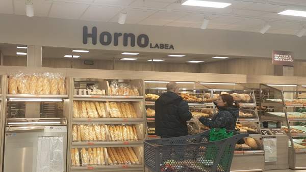 Mercadona Inaugura Su Nuevo Modelo De Tienda Eficiente En Mutilva (Aranguren) Mercadona Inaugura Su Nuevo Modelo De Tienda Eficiente En Mutilva (Aranguren)