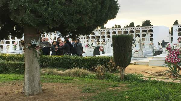 Visita al espacio de Pico Reja, en el cementerio de San Fernando Visita al espacio de Pico Reja, en el cementerio de San Fernando