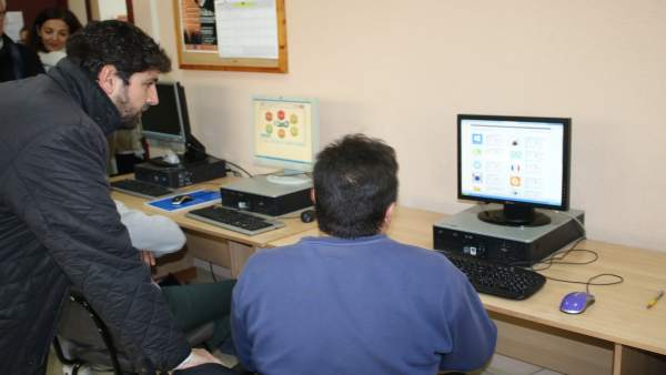 Fotos/ El Jefe Del Ejecutivo Regional, Fernando López Miras, Visita El Centro De Fotos/ El Jefe Del Ejecutivo Regional, Fernando López Miras, Visita El Centro De