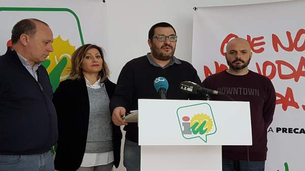 Guzman Ahumada en rueda de prensa Guzman Ahumada en rueda de prensa