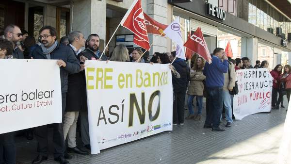 Convocatòria Demà A Les 12.15 Hores I Comunicat Suport Treballadors Bankia Bmn Convocatòria Demà A Les 12.15 Hores I Comunicat Suport Treballadors Bankia Bmn