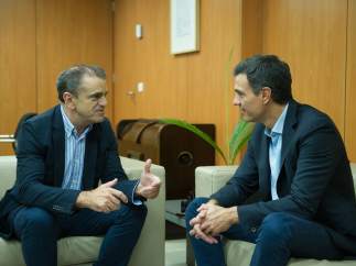 José Manuel Franco, secretario general del PSOE-M, y Pedro Sánchez, líder del PSOE, en una reunión el pasado octubre.