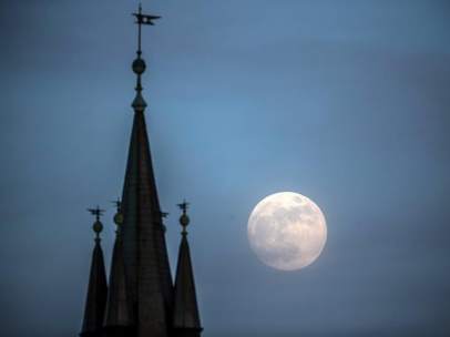 Superluna azul en Praga