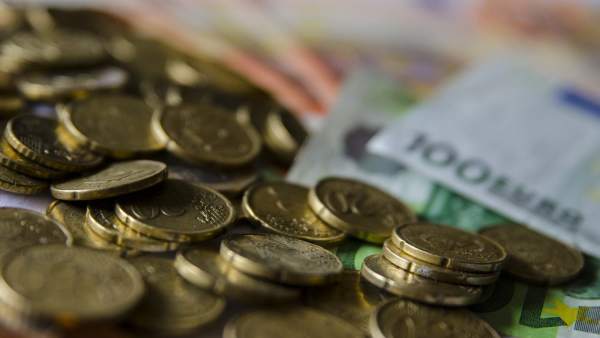 Monedas, moneda, billete. Billetes, euro , euros, capital, efectivo, metálico Monedas, moneda, billete. Billetes, euro , euros, capital, efectivo, metálico