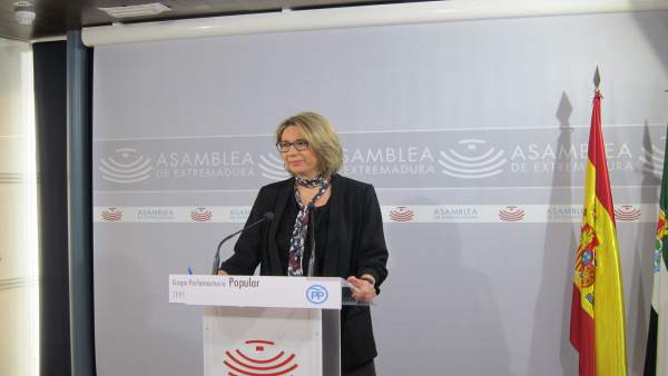 Portavoz del Grupo Parlamentario Popular, Cristina Teniente Portavoz del Grupo Parlamentario Popular, Cristina Teniente