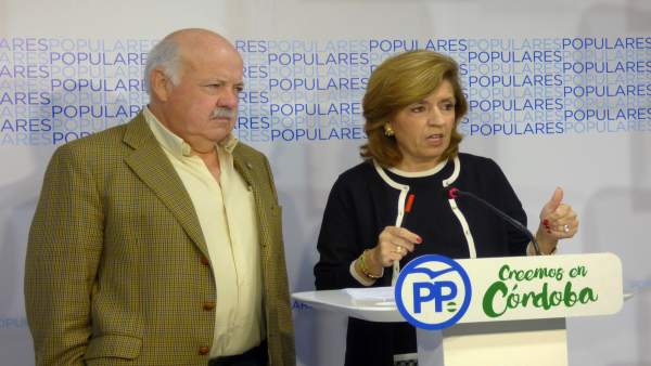 Jesús Aguirre y María Jesús Botella Jesús Aguirre y María Jesús Botella