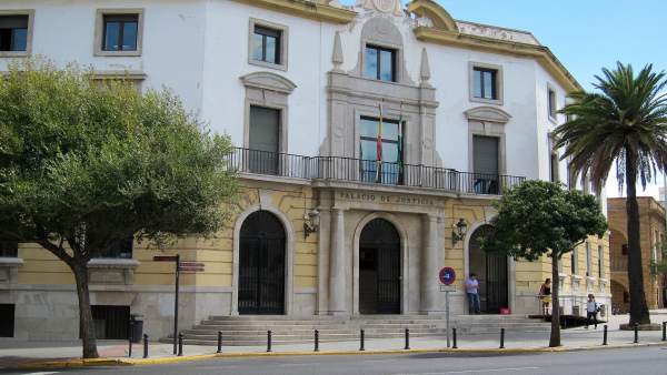 Audiencia Provincial de Cádiz Audiencia Provincial de Cádiz