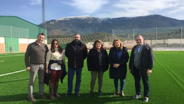 Visita al campo de fútbol de Cortijos Nuevos. Visita al campo de fútbol de Cortijos Nuevos.