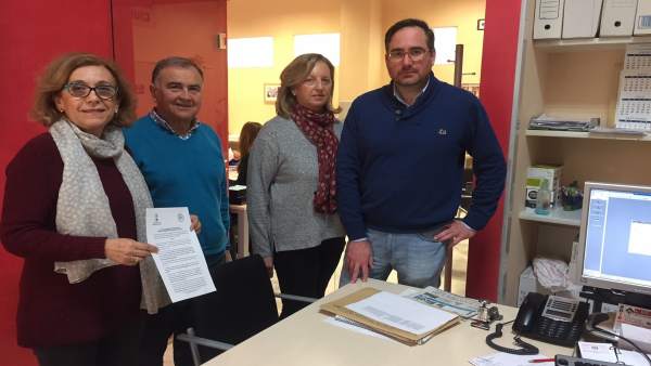 El Grupo Municipal del PP alcalareño pregunta a la alcaldesa sobre Heineken. El Grupo Municipal del PP alcalareño pregunta a la alcaldesa sobre Heineken.