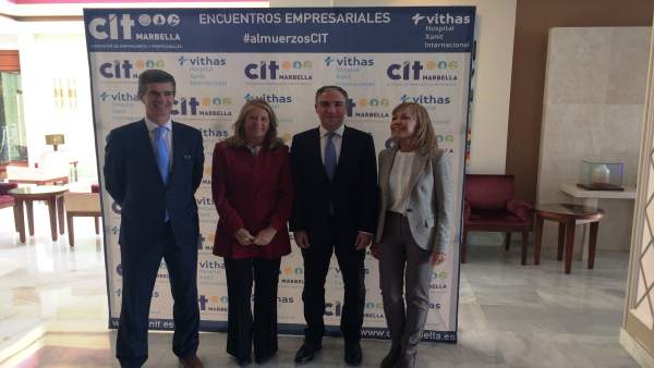 Bendodo y çAngeles Muñoz en un encuentro organizado por CIT Marbella Bendodo y çAngeles Muñoz en un encuentro organizado por CIT Marbella