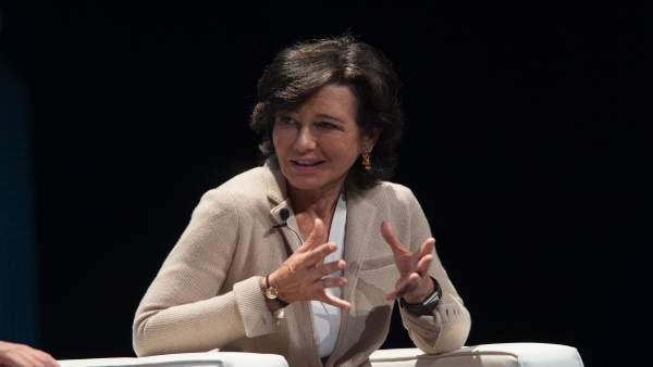 Ana Botín (Santander) en el Congreso de Industria Conectada 4.0 Ana Botín (Santander) en el Congreso de Industria Conectada 4.0