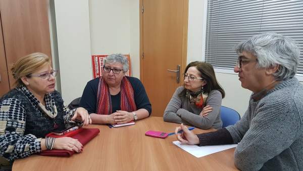 Lay se reúne con CCOO. Lay se reúne con CCOO.