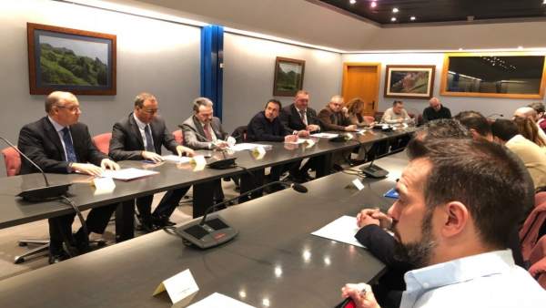 Reunión de la 'Alianza sobre infraestructurias' Reunión de la 'Alianza sobre infraestructurias'