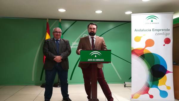 Ruiz Araujo en rueda de prensa Ruiz Araujo en rueda de prensa