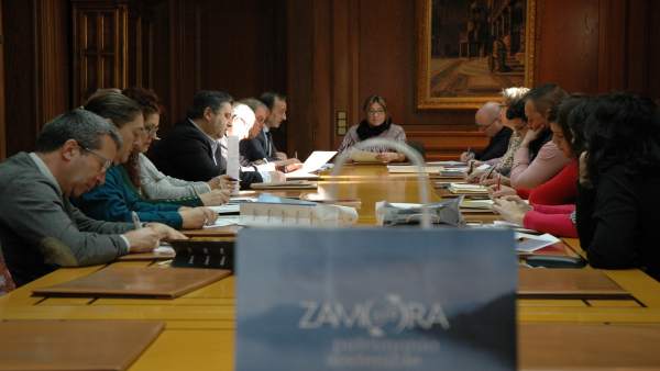Reunión del Patronato de Turismo de Zamora. Reunión del Patronato de Turismo de Zamora.