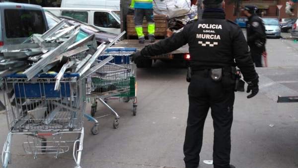 Imagen de las tareas de recogida Imagen de las tareas de recogida