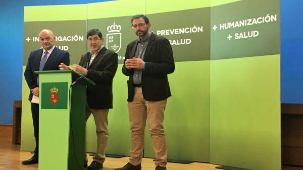 El consejero Manuel Villegas en rueda de prensa El consejero Manuel Villegas en rueda de prensa
