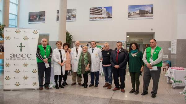 Visita mesas día del Cancer Visita mesas día del Cancer