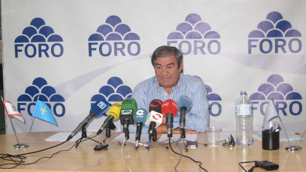 Francisco Álvarez-Cascos Francisco Álvarez-Cascos