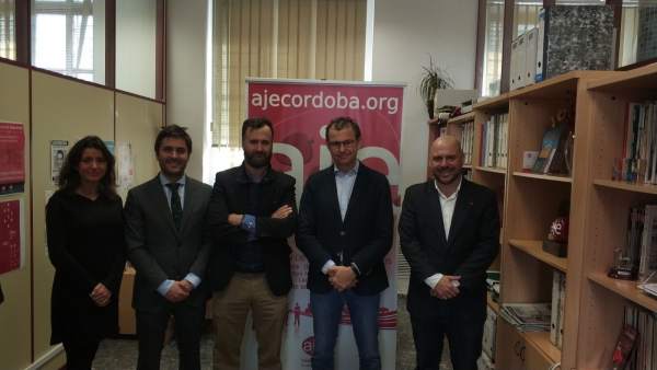 Reunión entre Cs y AJE Reunión entre Cs y AJE