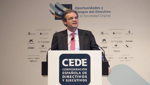 Gual (CaixaBank) confia que els interlocutors polítics trobaran "camins d'acord" Gual (CaixaBank) confia que els interlocutors polítics trobaran "camins d'acord"